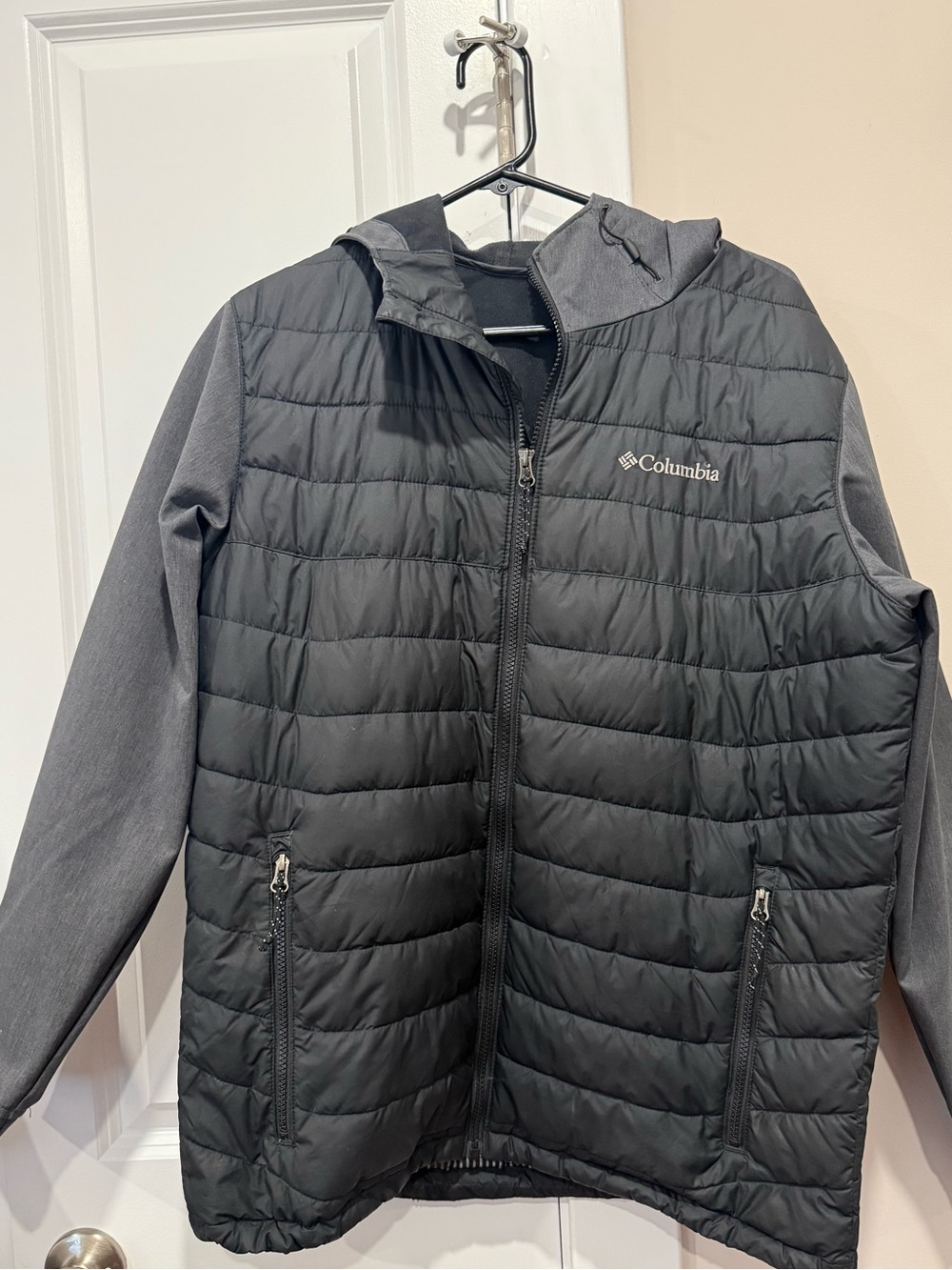 Columbia Black Quilted Jacket with Hood